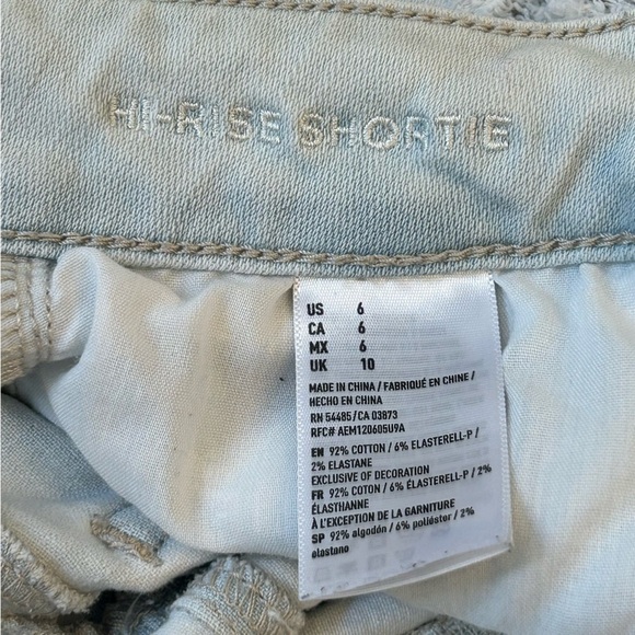 American Eagle Outfitters Light Wash Jean Shorts - Picture 5 of 6